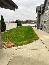 8065 S Portage Rd in Jackson, MI - Building Photo - Building Photo