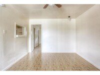 1755 Colquitt St photo'