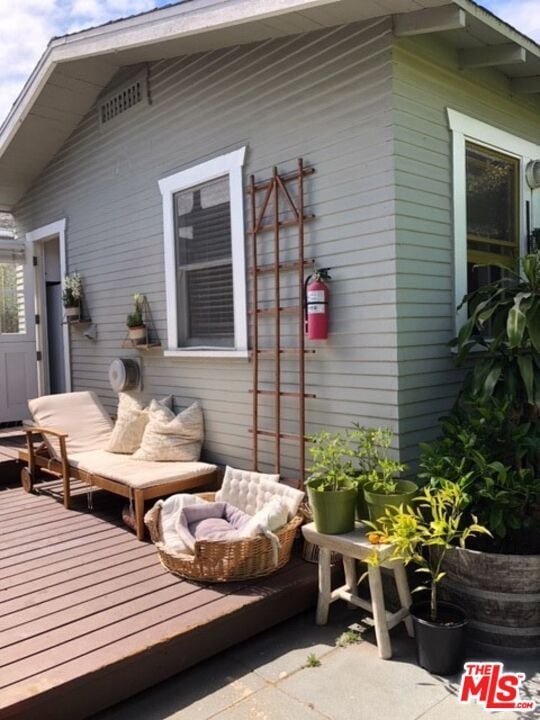 property at 529 Grand Blvd