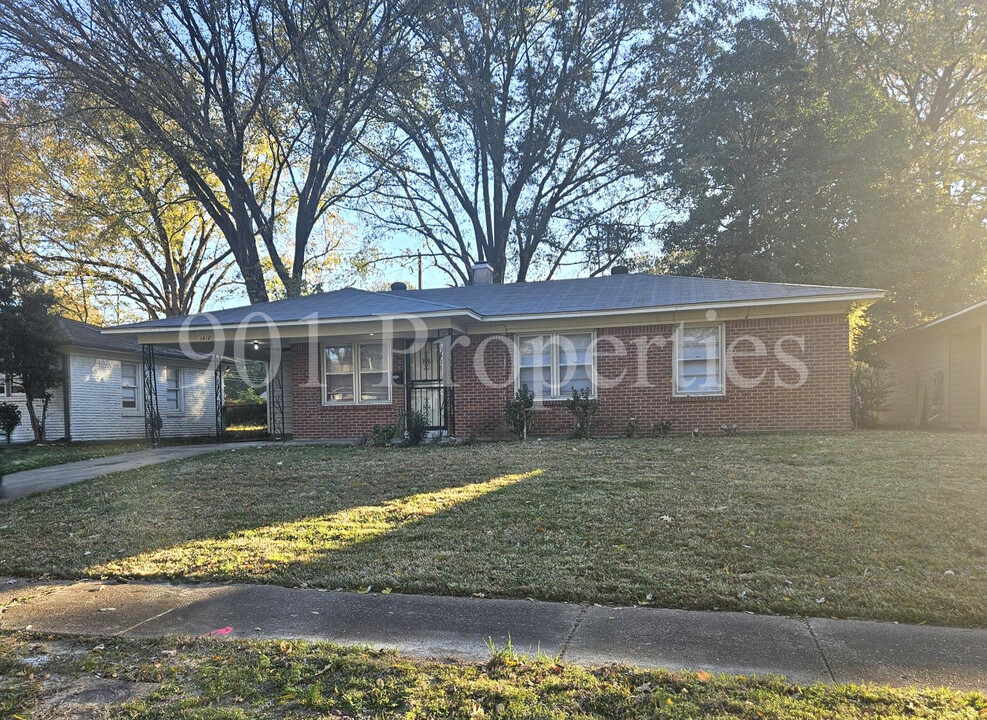 1612 Hopewell Rd in Memphis, TN - Building Photo