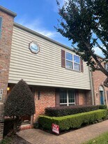 5817 Valley Forge Dr in Houston, TX - Building Photo