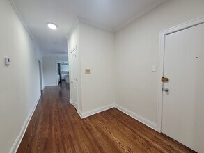 7372 N Winchester Ave in Chicago, IL - Building Photo - Building Photo