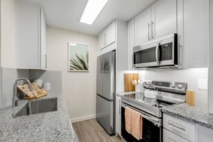 Cortland Sun River in Tucson, AZ - Building Photo