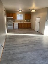 413 S 5th St in Selah, WA - Building Photo - Building Photo