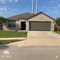 144 Barbwire Wy in Newark, TX - Building Photo