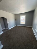 603 Albion Ave, Unit 4 in Fairmont, MN - Building Photo