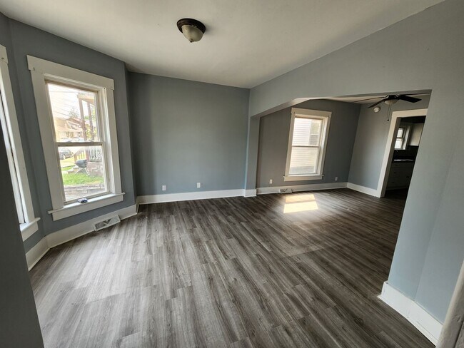 213 E 28th St-Unit -213 E 28th Street in Erie, PA - Building Photo - Building Photo