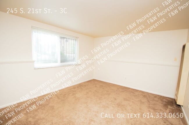 245 S 21st St in Columbus, OH - Foto de edificio - Building Photo