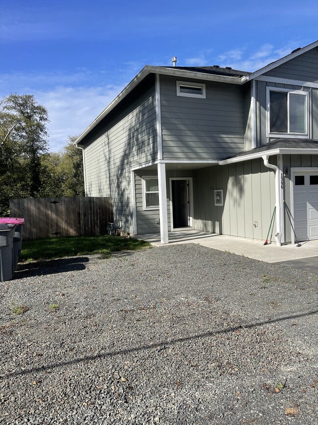 property at 1396 S Wahanna Rd