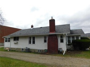 172 Wellsville St in Bolivar, NY - Building Photo - Building Photo