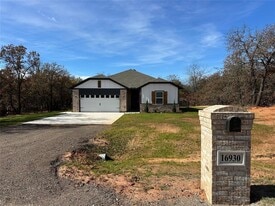 16930 Lantana Lp in Newalla, OK - Building Photo