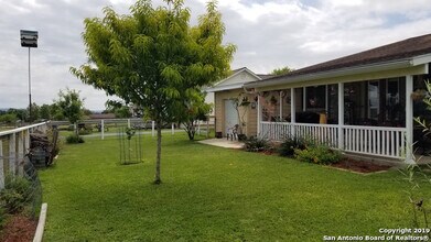 139 Glenvalley Cir in Bandera, TX - Building Photo - Building Photo