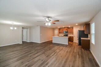 2035 Pebble Point Dr in Green Cove Springs, FL - Building Photo - Building Photo