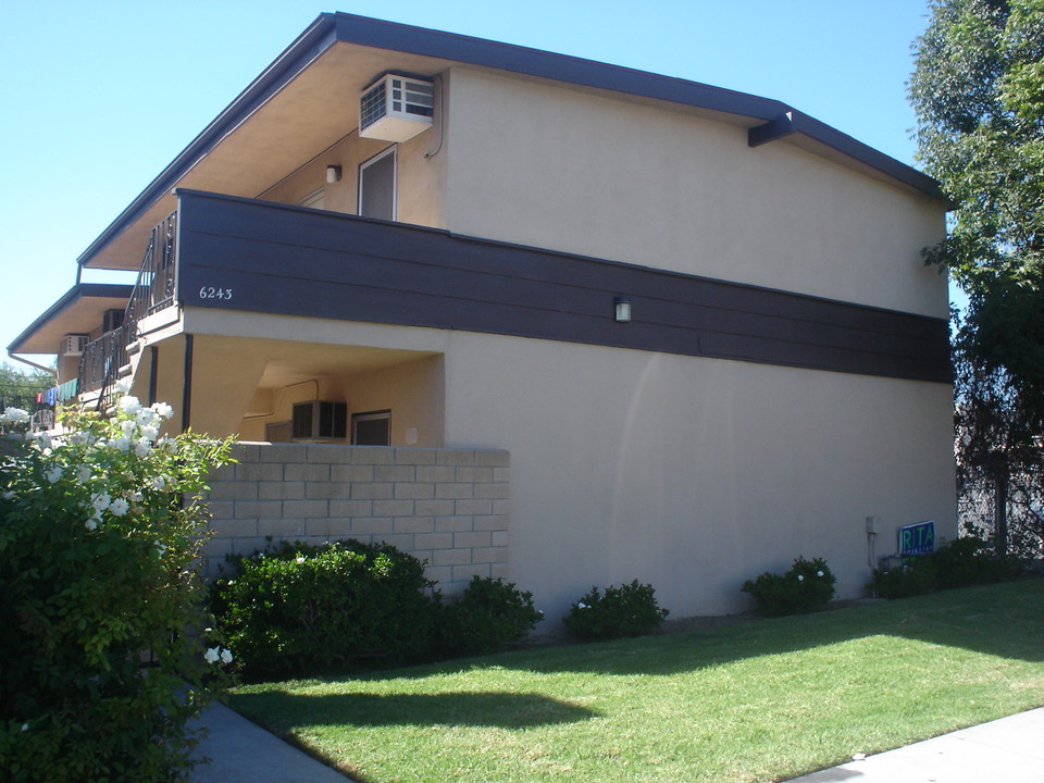 6241 Newlin Ave in Whittier, CA - Building Photo