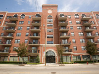 North Town Village in Chicago, IL - Foto de edificio - Building Photo