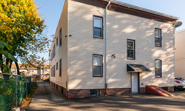 54-56 N 12th St in Newark, NJ - Building Photo - Building Photo