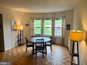 2500 Q St NW in Washington, DC - Building Photo - Building Photo