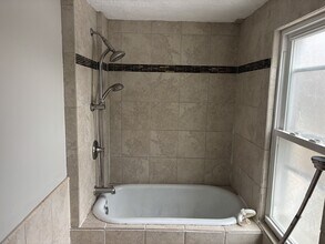 525 Pike Ave SW in Massillon, OH - Building Photo - Building Photo