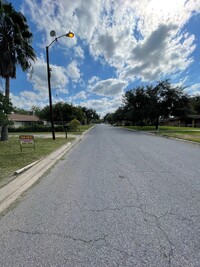 700 Nyssa Ave in McAllen, TX - Building Photo - Building Photo