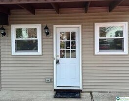 66 S Lea St in Macungie, PA - Building Photo