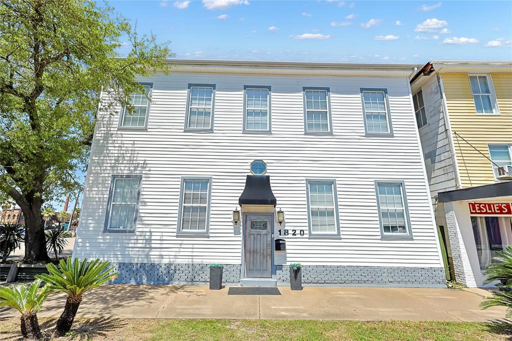 1820 Market St in Galveston, TX - Building Photo