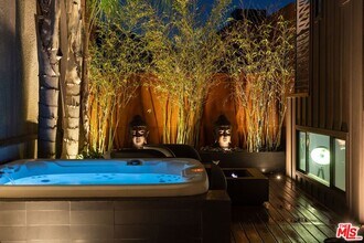 3601 Dixie Canyon Pl in Los Angeles, CA - Building Photo - Building Photo