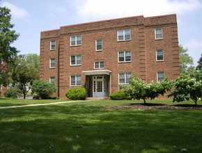 Highland Gardens Apartments, Allentown PA in Allentown, PA - Building Photo - Building Photo