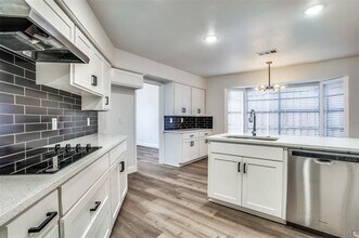 10636 Pagewood Dr in Dallas, TX - Building Photo - Building Photo