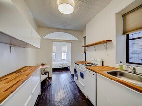 516 Palisade Ave-Unit -2R in Jersey City, NJ - Building Photo - Building Photo
