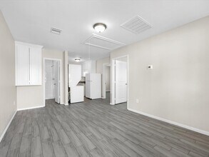 2202 Solo St in Houston, TX - Building Photo - Building Photo