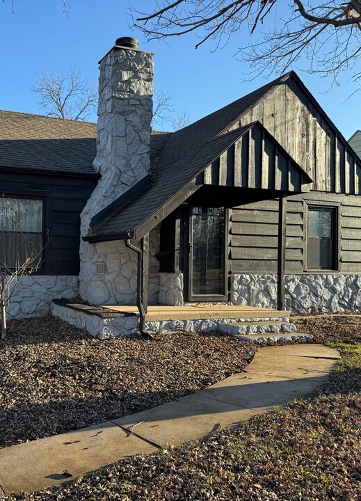 1468 N Perry Ave in Wichita, KS - Building Photo