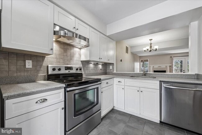 2002 Derby Ridge Ln in Silver Spring, MD - Building Photo - Building Photo