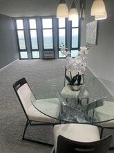 6700 S South Shore Dr, Unit 27J in Chicago, IL - Building Photo - Building Photo