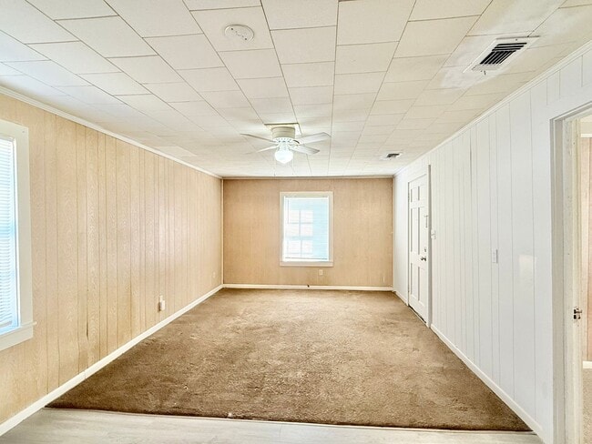 8733 Chisholm Rd in Pensacola, FL - Building Photo - Building Photo