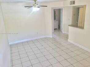 11378 W Flagler St in Miami, FL - Building Photo - Building Photo