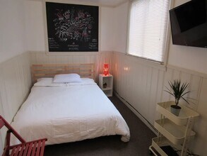 340 N Craig St-Unit -Apt 1 in Pittsburgh, PA - Foto de edificio - Building Photo