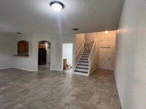 4406 Windmill Palm Way in Greenacres, FL - Foto de edificio - Building Photo