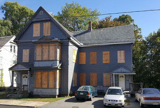 17 Pacific St in Fitchburg, MA - Building Photo - Other