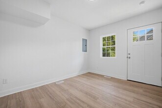 307 N 4th St in Suffolk, VA - Building Photo - Building Photo