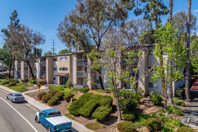 Hadley Apartments - A 55+ Lifestyle Community