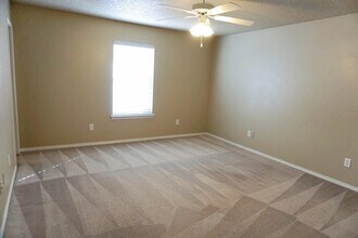 6545 89th St in Lubbock, TX - Building Photo - Building Photo