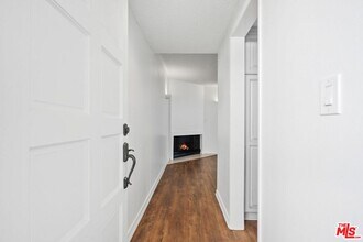 1951 Malcolm Ave in Los Angeles, CA - Building Photo - Building Photo