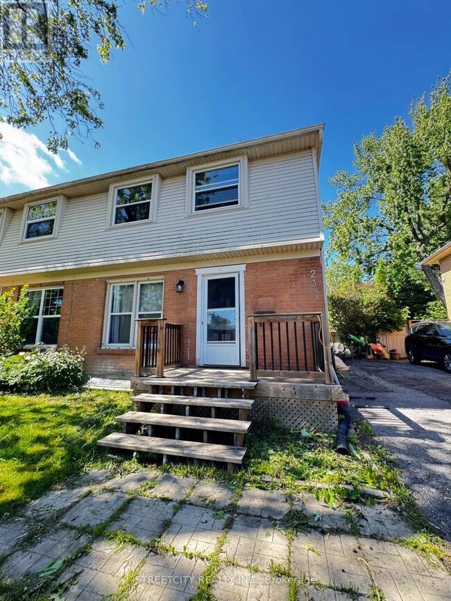 property at 237 Homestead Crescent