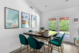 2184 E Powell Rd in Palm Springs, CA - Building Photo - Building Photo