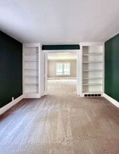1002 Short Rd in Kalamazoo, MI - Building Photo - Building Photo