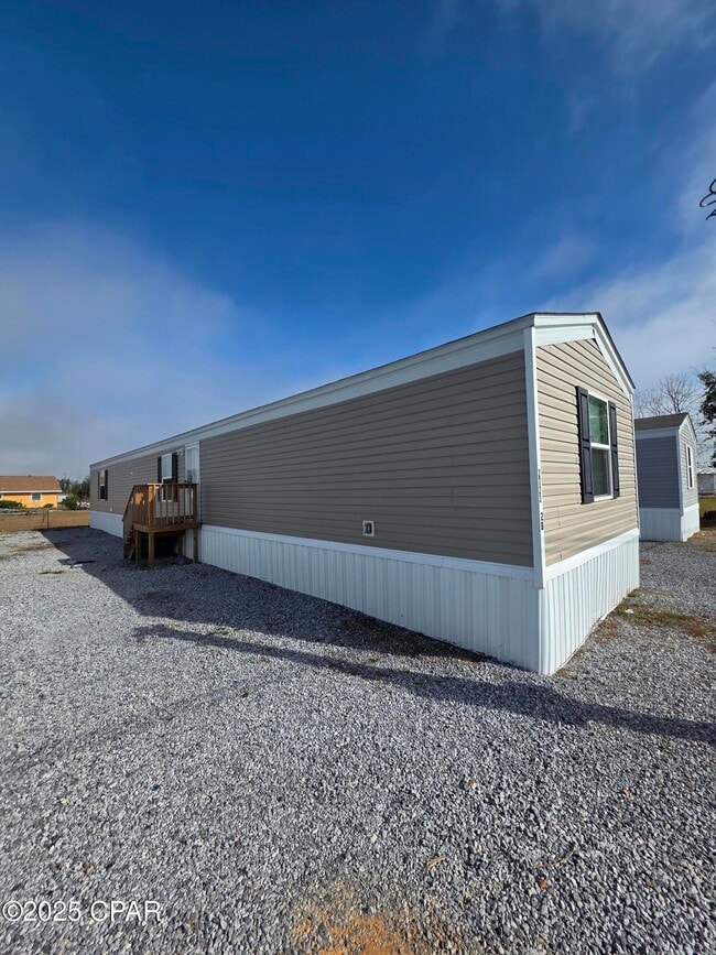 property at 2723 E 19th St