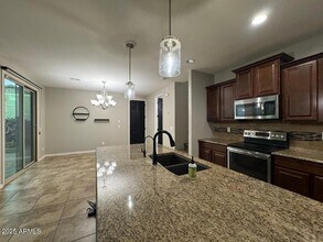 3698 E Angstead Dr in Gilbert, AZ - Building Photo - Building Photo