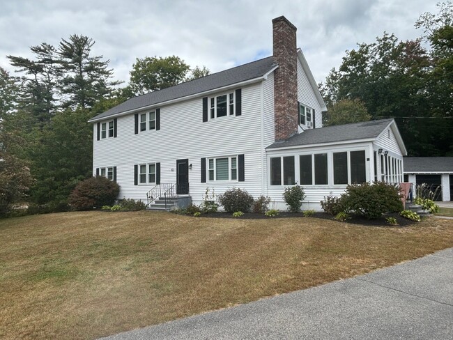 10 Black Point Rd in Moultonborough, NH - Building Photo - Building Photo