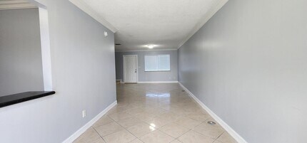 2503 Seaside Dr in Greenacres, FL - Building Photo - Building Photo