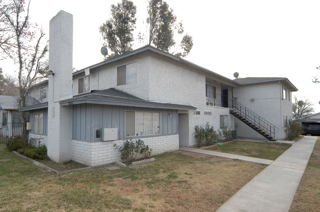 2057 E 19th St in San Bernardino, CA - Building Photo